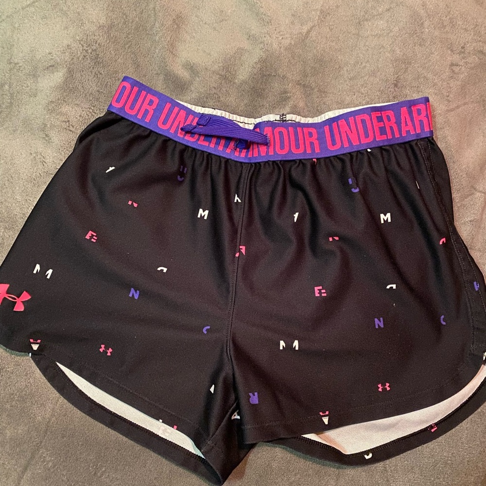 Girls Under Armour shorts